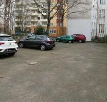 PKW Hofstellplatz in Moabit, abgeschlossen - Berlin Mitte
