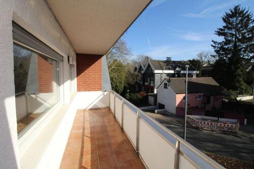 Foto - Helle komplett sanierte Wohnung in LA