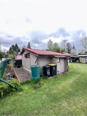 Foto - Bungalow mit Garten auf Privatgrundstück