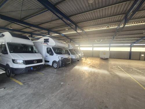Foto - Garagenstellplatz für WoMo, Wohnwagen, Boote, Oldtimer, ab 59 €