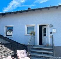 Großzügiges Einfamilienhaus in ruhiger Lage – voll möbliert - Hirschau