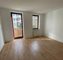 Große 2-Zimmer Wohnung mit Balkon - Magdeburg