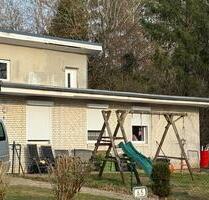 2 Häuser zusammen - 310.000,00&nbsp;EUR Kaufpreis, ca.&nbsp; 230,00&nbsp;m&sup2; in Osterholz-Scharmbeck (PLZ: 27711)