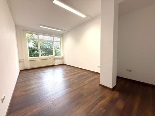 Foto - Helles 22 m² Büro in Friedrichsdorf – All-in-Miete in verkehrsgünstiger Lage.