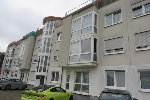 Foto - Zentrale Vierzimmerwohnung mit schöner Dachterrasse