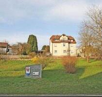 3-Zimmer-DG-Wohnung mit Balkon - traumhafte Aussicht - Pommelsbrunn