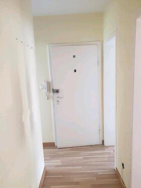 Foto - 2 Zimmer Wohnung. Küche Diele Bad Balkon