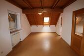 Foto - Dachgeschoßwohnung in Zell zur Miete