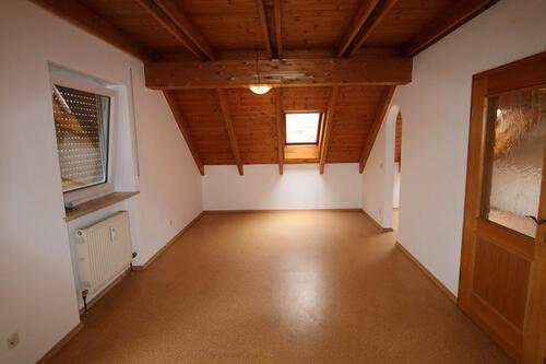 Foto - Dachgeschoßwohnung in Zell zur Miete