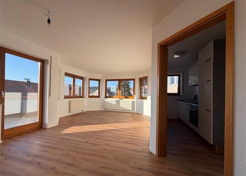 Foto - Schöne 3 Zimmer Wohnung mit EBK Garage Balkon in Altensteig