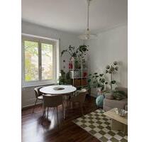 Schöne 2,5 Zimmer Altbau-Wohnung - Stuttgart Stuttgart-West