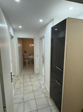 Foto - Geschmackvolle 1,5-Zimmer-Souterrain-Wohnung mit EBK in Viernheim