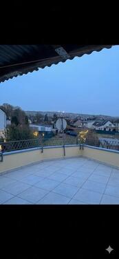 Foto - Etage, Wohnung - 650,00&nbsp;EUR Kaltmiete, ca.&nbsp; 92,00&nbsp;m&sup2;