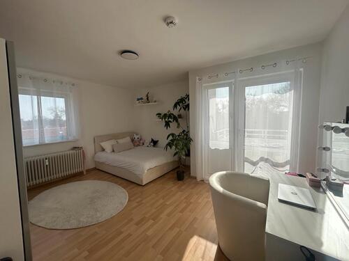 Foto - Schöne 3-Zimmer-Wohnung mit Balkon & Küche – ab 01.05.