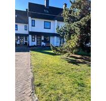 Reihenendhaus - 230.000,00&nbsp;EUR Kaufpreis, ca.&nbsp; 171,00&nbsp;m&sup2; in Meinhard (PLZ: 37276)