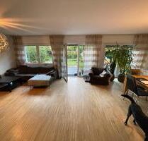 Freistehendes Einfamilienhaus mit großem sonnigen Garten - Krefeld Gartenstadt