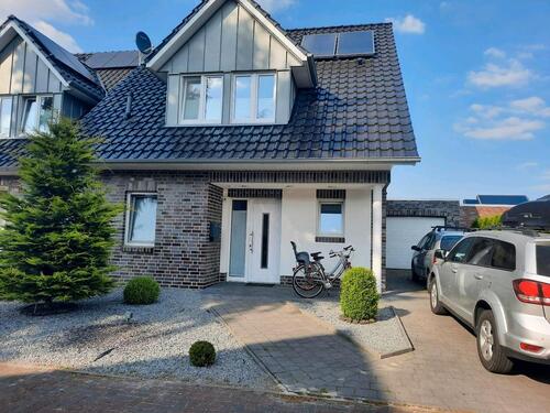 Foto - Eine schöne Haus zu verkaufen in Lindern