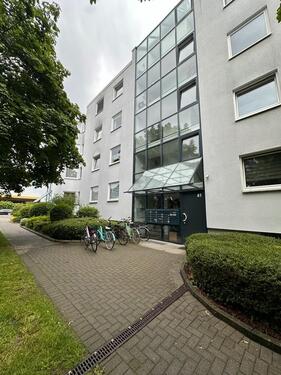 Foto - 1-Zimmer Wohnung mit Balkon und Stellplatz *RENOVIERT* 450 € Kalt