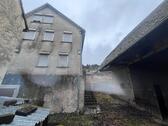 Foto - Altes Haus mit Scheune und Stallung zu verkaufen