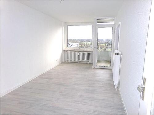 Foto - Helle 1-Zimmer-Wohnung mit Balkon und Weitblick in Celle