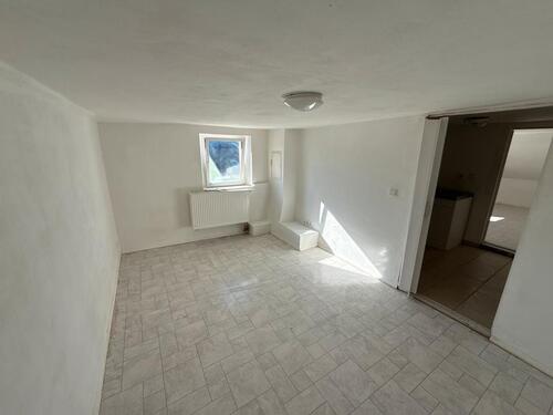 Foto - Wohnung in Merzig zu Vermieten - 540,00&nbsp;EUR Kaltmiete, ca.&nbsp; 100,00&nbsp;m&sup2;&nbsp;Wohnfl&auml;che