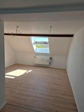 Foto - Dachgeschoßwohnung in Rehlingen-Siersburg zur Miete