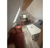 2 Zimmer DG-Wohnung Bovenden, Göttingen, Stundent, Pendler