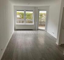 Attraktive 2-Zimmer-Wohnung mit Garten in ruhiger Lage am Walde - Stuttgart Feuerbach