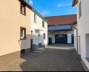 Haus mit Anbau und Werkstatt - 250.000,00&nbsp;EUR Kaufpreis, ca.&nbsp; 102,00&nbsp;m&sup2; in Reiskirchen (PLZ: 35447)