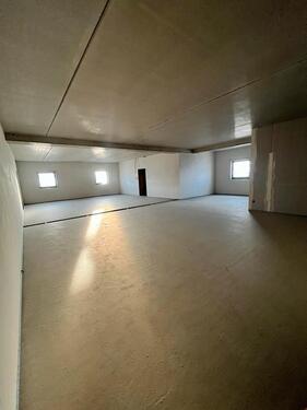 Foto - Gewerbefläche, Gewerberaum, Bürofläche, Ladenfläche