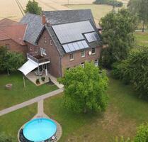 Wohnung mit Pferd in Traumlage - 1.100,00 EUR Kaltmiete, ca.  127,00 m² in Wadersloh (PLZ: 59329)