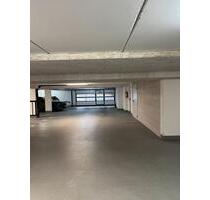 Top sauberer Tiefgaragenstellplatz in Weinsberg