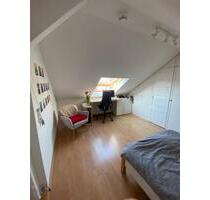 Schönes Zimmer mit eigenem Bad in 3er WG in zentraler Lage - Aachen Aachen-Mitte