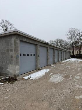 Foto - Vermietung von Garagen - 150,00&nbsp;EUR Miete,