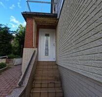 Doppelhaushälfte SOFORT FREI - 150.000,00&nbsp;EUR Kaufpreis, ca.&nbsp; 150,00&nbsp;m&sup2; in Sibbesse (PLZ: 31079)