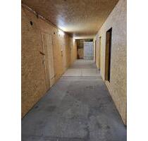 Lagerräume zu vermieten - 99,00&nbsp;EUR Kaltmiete, ca.&nbsp; 4,95&nbsp;m&sup2; in Ribnitz-Damgarten (PLZ: 18311)