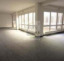 Arbeiten mit Himmelblick - 450,00 EUR Kaltmiete, in Zwickau (PLZ: 08056)