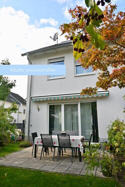 Foto - provisionsfrei: Doppelhaushälfte mit Garten & Terrasset