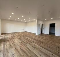 Freudenberg Moderne 3 ZKB Wohnung Perfekte LAGE