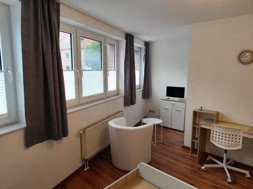 Foto - Voll möblierte 1 Zimmer NR-Single-Wohnung, Emden-Innenstadt