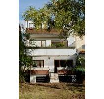 Mieterfreies Mehrfamilienhaus mit Garten, Garagen und Erweiterung - Köln Nippes