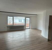 Helle, renovierte 6,5 Zimmer-Wohnung in Böhringen - Radolfzell am Bodensee