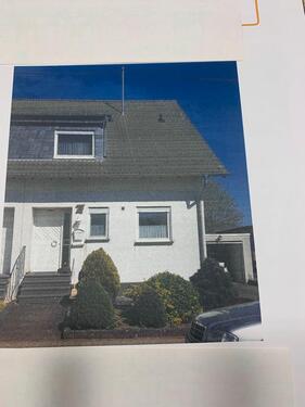 Foto - Einfamilienhaus mit Wintergarten und Garage in Thür zu vermieten.