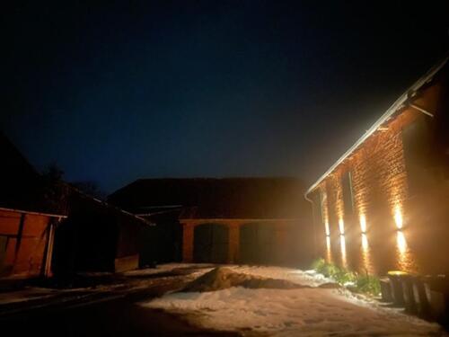 Foto - Stellplatz Wohnwagen * Wohnmobil * Boote * Autos in Esperke