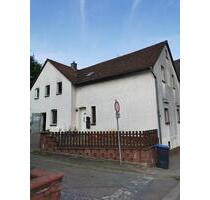 1 Familienhaus mit Einliegerwohnung in Nieder Ohmen - Mücke