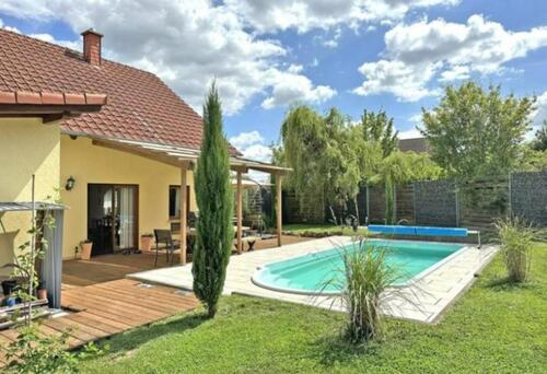 Foto - Exklusives EFH 4Zi, Küche, Pool ca135qm auf 538qm in Mandel