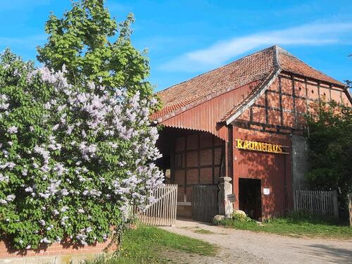 Foto - Zwei-Zimmer-Wohnung in Hofgemeinschaft