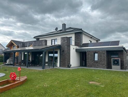 Foto - 7 Zimmer Einfamilienhaus zum Kaufen in Hohenhameln