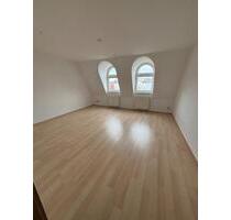 1523 Hübsche 2-Zimmer Wohnung mit Balkon - Halle (Saale)