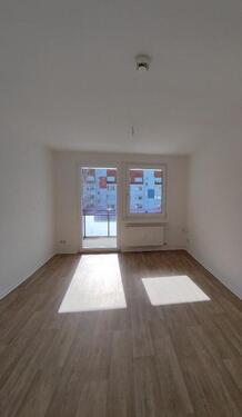 Foto - Top sanierte Zwei-Raum-Wohnung mit Balkon